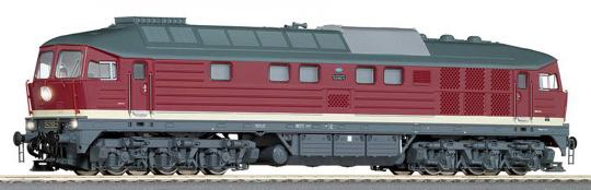 Diesel locomotive BR 142 with Digital Sound<br /><a href='images/pictures/Roco/62866.jpg' target='_blank'>Full size image</a>